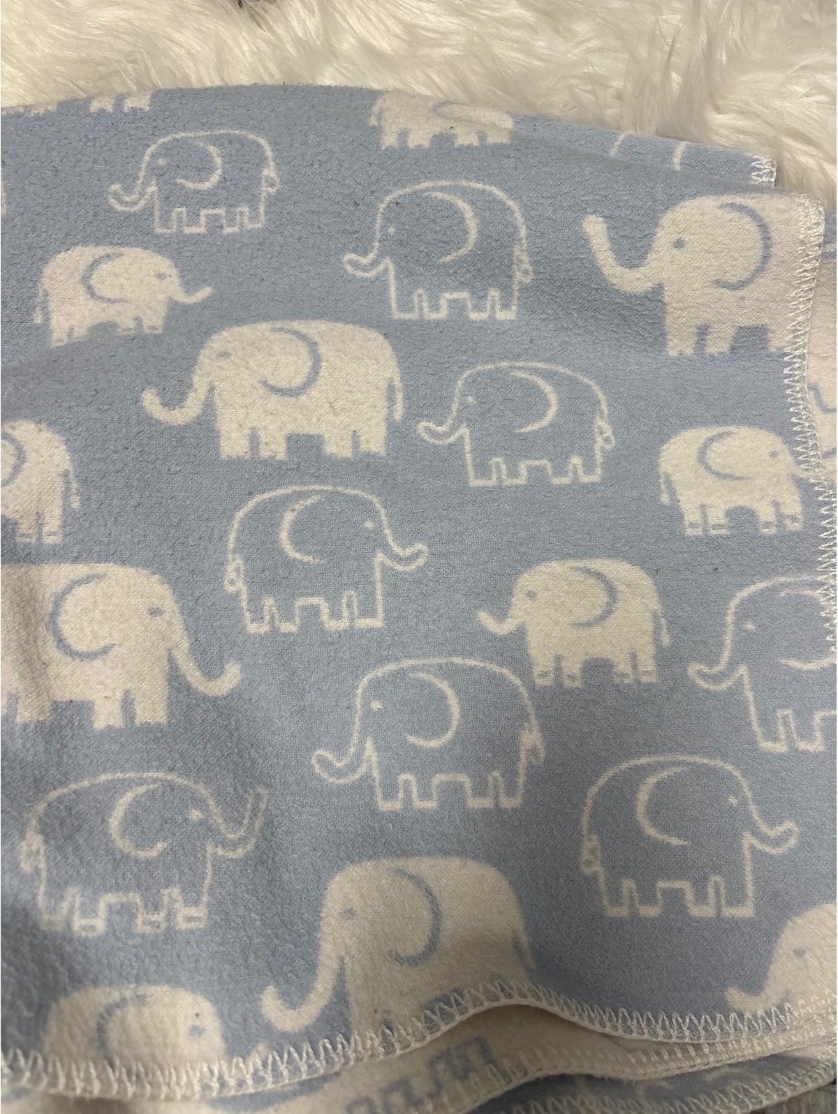 * | Pottery Barn Kids | Baby Blanket. — image 4 of 5